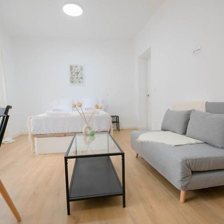 For You Rentals Encantador Y Unico Estudio Temporal En Tetuan Madrid Mlu1º1 المظهر الخارجي الصورة